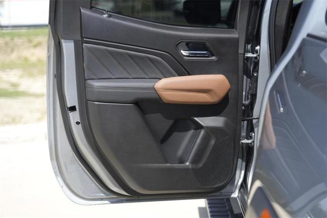 Photo of 2025 Sterling GMC Canyon