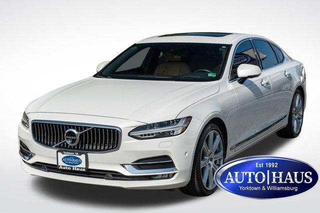 2017 Volvo S90
