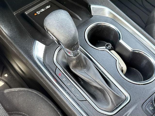 Photo of 2023 Sterling Gray Metallic Chevrolet Traverse
