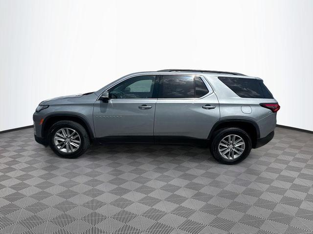 Photo of 2023 Sterling Gray Metallic Chevrolet Traverse