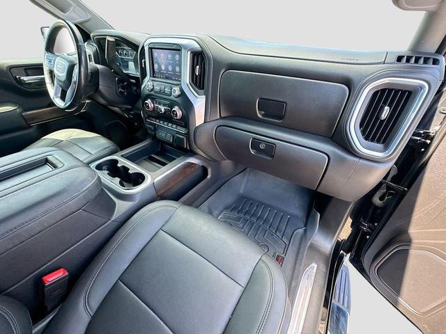 Photo of 2022 Onyx Black GMC Sierra 1500 Limited