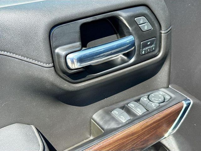 Photo of 2022 Onyx Black GMC Sierra 1500 Limited