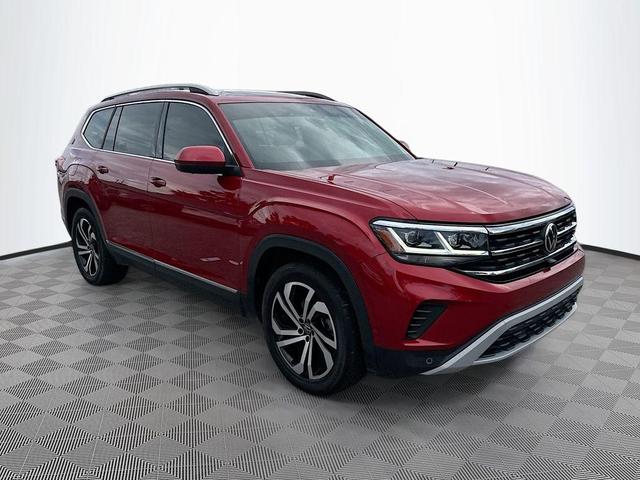 Photo of 2021 Aurora Red Metallic Volkswagen Atlas