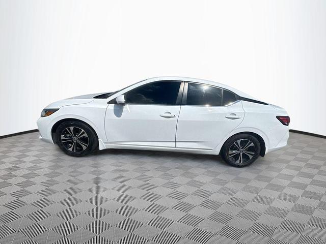 Photo of 2022 Cloud White Nissan Sentra