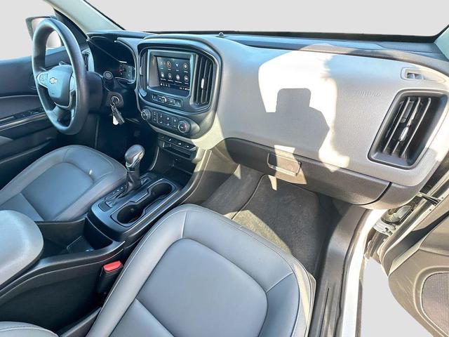 Photo of 2022 Summit White Chevrolet Colorado