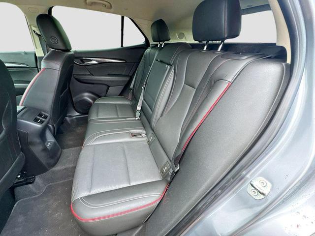 Photo of 2022 Satin Steel Metallic Buick Envision