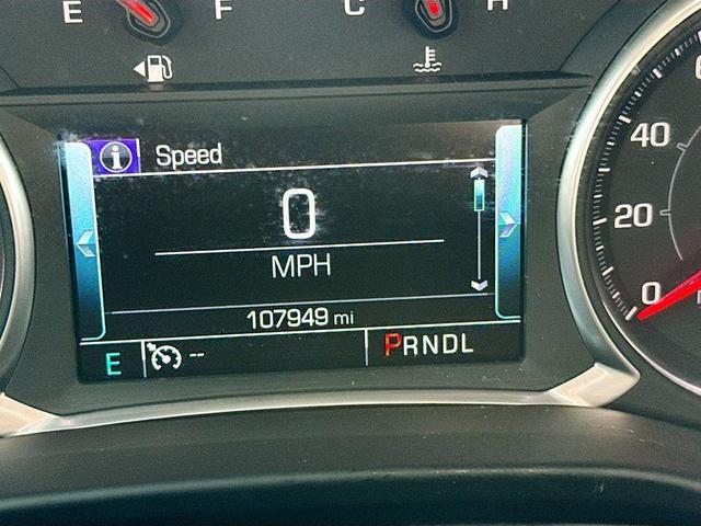 Photo of 2019 Summit White GMC Acadia