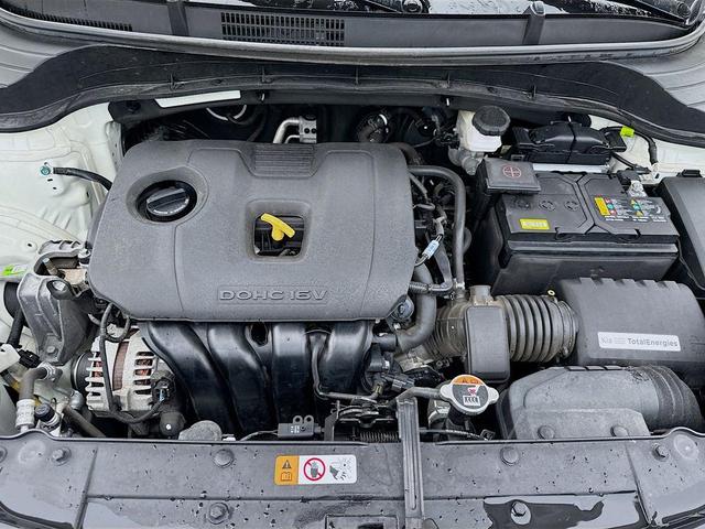 Photo of 2023 Snow White Pearl Kia Soul