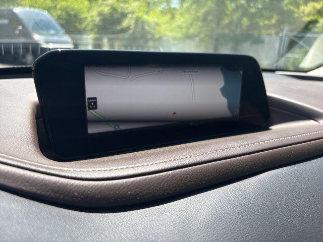 Photo of 2022 Snowflake White Pearl Mazda CX-30