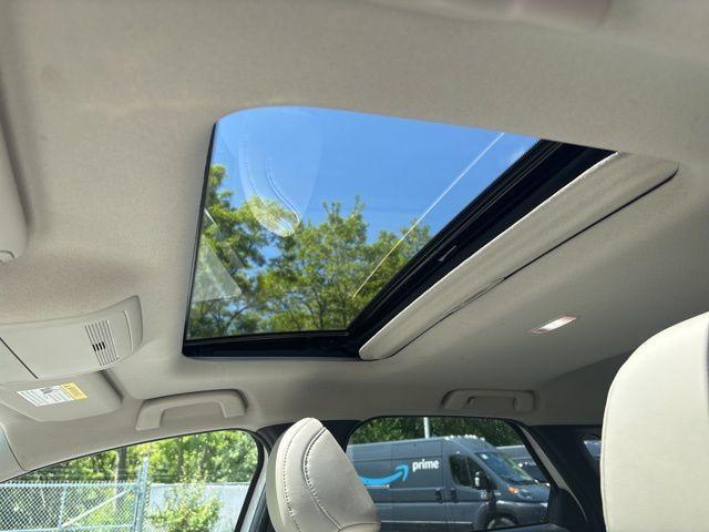 Photo of 2022 Snowflake White Pearl Mazda CX-30