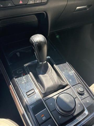 Photo of 2022 Snowflake White Pearl Mazda CX-30