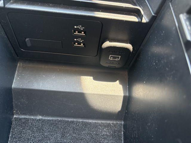 Photo of 2022 Snowflake White Pearl Mazda CX-30