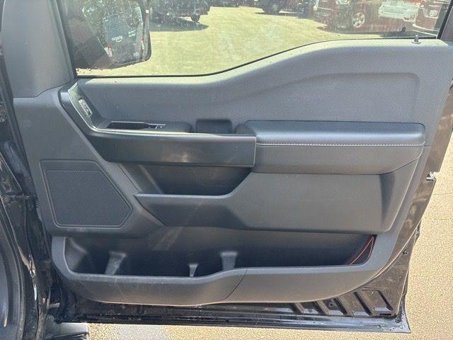 Photo of 2022 Agate Black Metallic Ford F-150