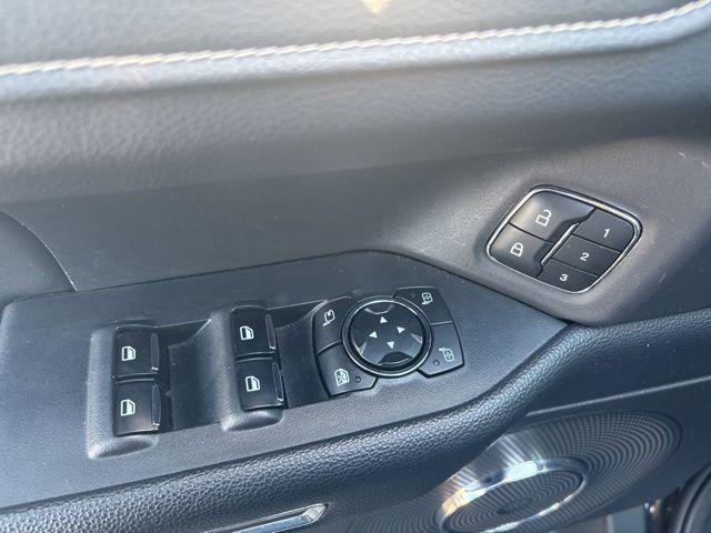 Photo of 2023 Black Metallic Ford Expedition Max