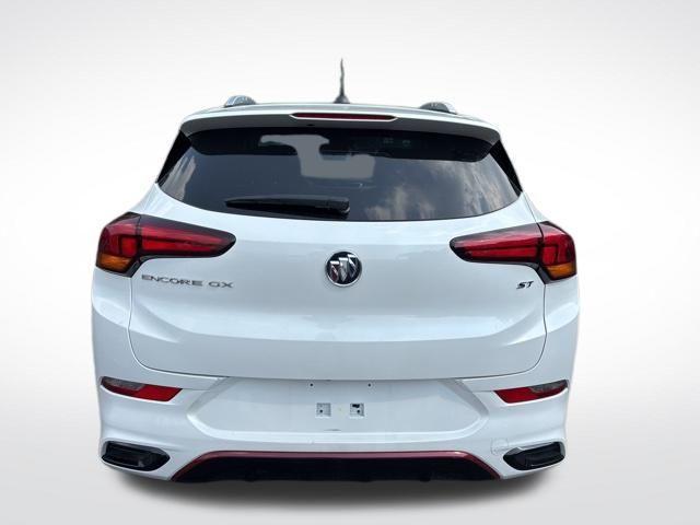 Photo of 2022 White Frost Tri-Coat Buick Encore GX