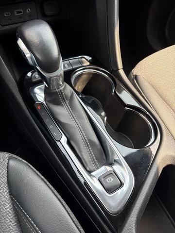 Photo of 2022 White Frost Tri-Coat Buick Encore GX
