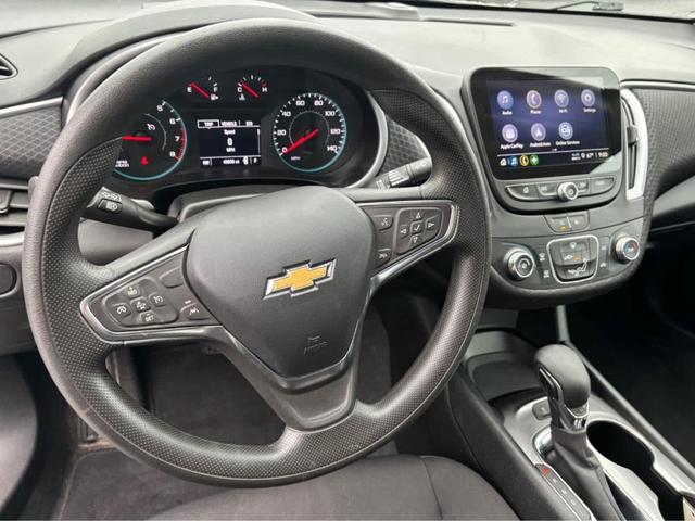 Photo of 2024 Mineral Gray Metallic Chevrolet Malibu