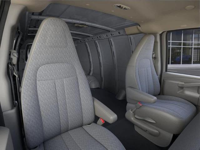 Photo of 2025 Summit White Chevrolet Express 2500