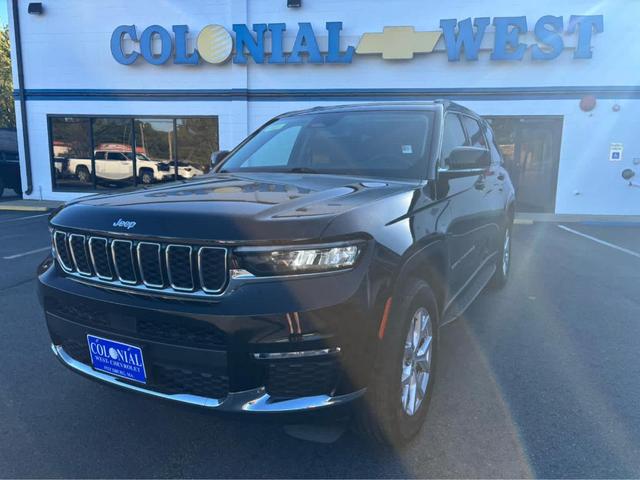 Photo of 2022 Diamond Black Jeep Grand Cherokee L