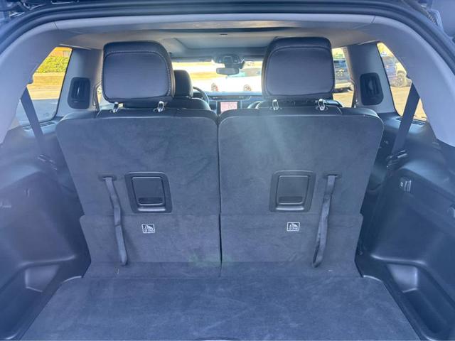 Photo of 2022 Diamond Black Jeep Grand Cherokee L