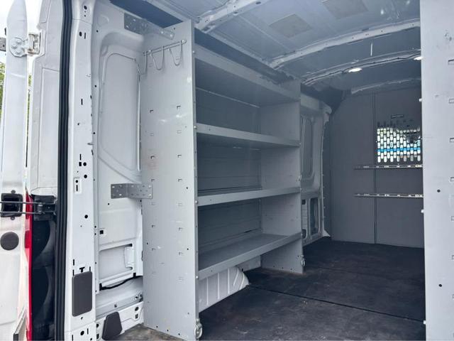 Photo of 2022 Oxford White Ford Transit-150