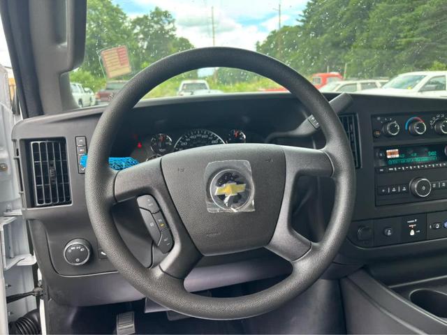 Photo of 2025 Summit White Chevrolet Express 2500