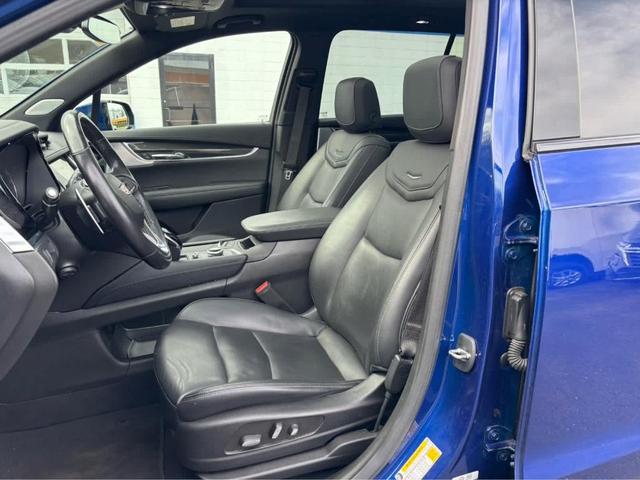 Photo of 2023 Opulent Blue Metallic Cadillac XT6