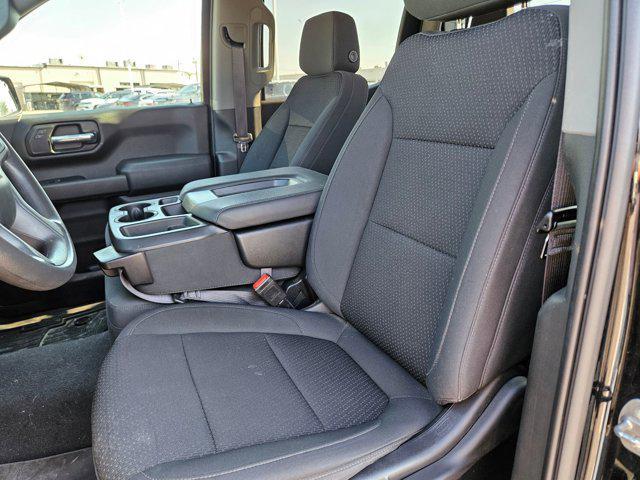 Photo of 2022 Black Chevrolet Silverado 1500