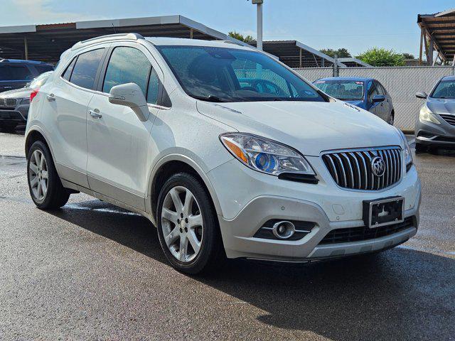 Photo of 2014 White Pearl Tricoat Buick Encore