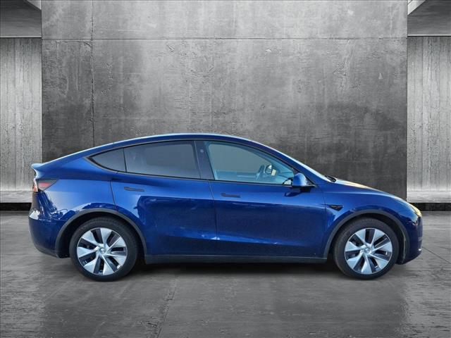 Photo of 2024 Deep Blue Metallic Tesla Model Y