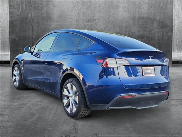 Photo of 2024 Deep Blue Metallic Tesla Model Y
