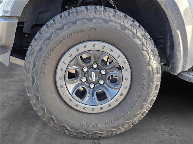 Photo of 2022 Oxford White Ford F-150
