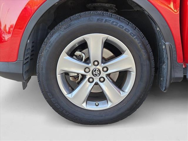 Photo of 2015 Barcelona Red Metallic Toyota RAV4