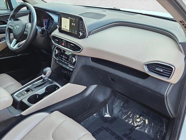 Photo of 2019 Quartz White Hyundai SANTA FE