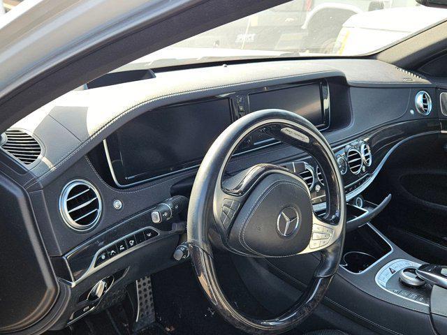 Photo of 2016 Silver/Gray Mercedes-Benz S-Class