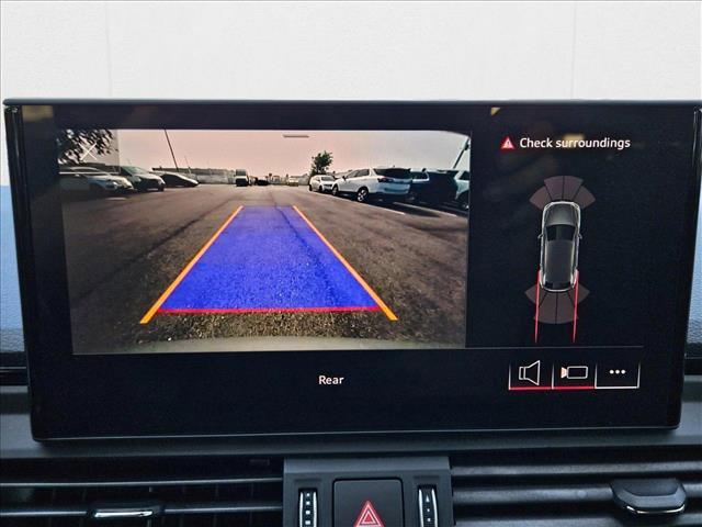 Photo of 2023 Daytona Gray Pearl Effect Audi Q5