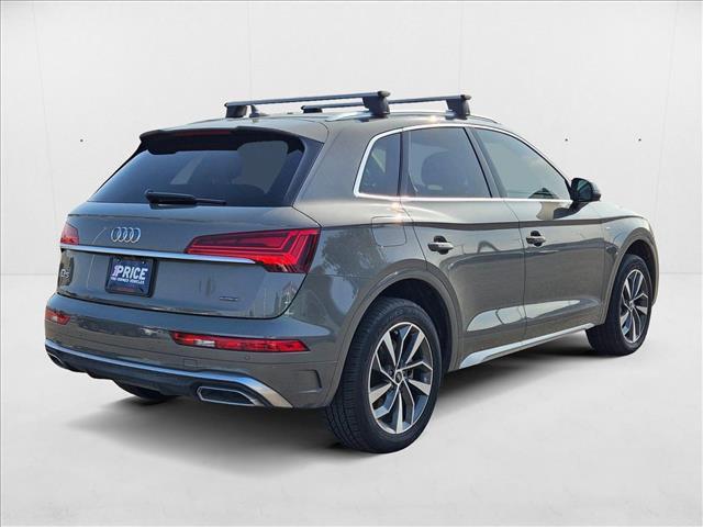 Photo of 2023 Daytona Gray Pearl Effect Audi Q5