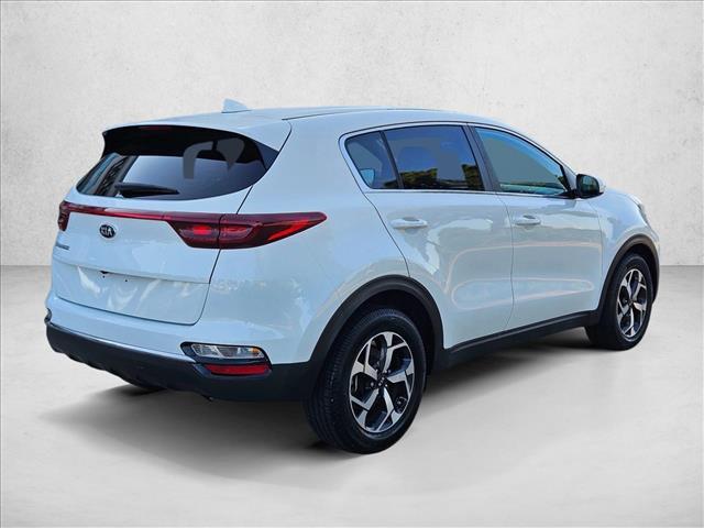 Photo of 2021 Clear White Kia Sportage