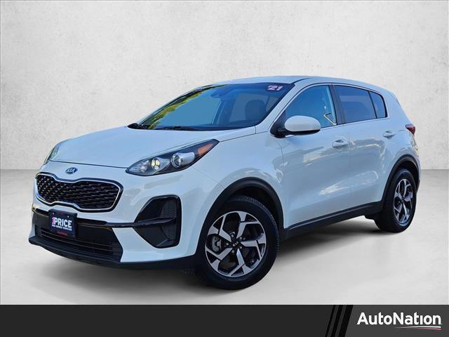 Photo of 2021 Clear White Kia Sportage