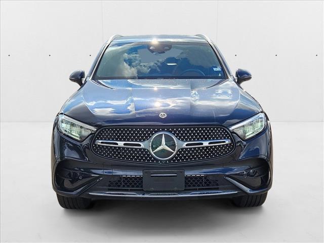 Photo of 2024 Black Mercedes-Benz GLC 300