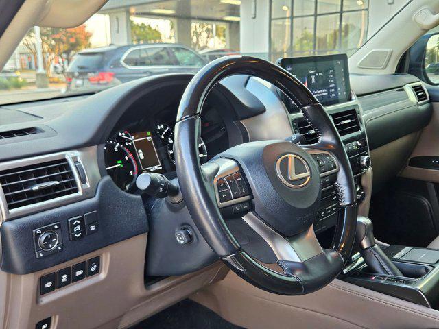 Photo of 2022 Starfire Pearl Lexus GX 460