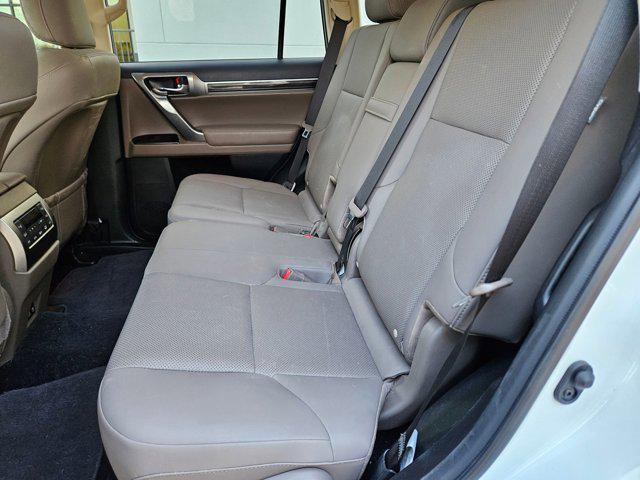 Photo of 2022 Starfire Pearl Lexus GX 460