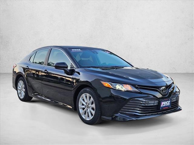 Photo of 2020 Midnight Black Metallic Toyota Camry