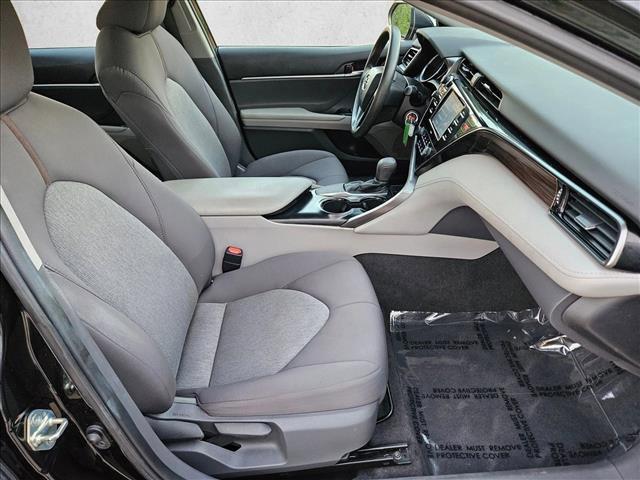 Photo of 2020 Midnight Black Metallic Toyota Camry