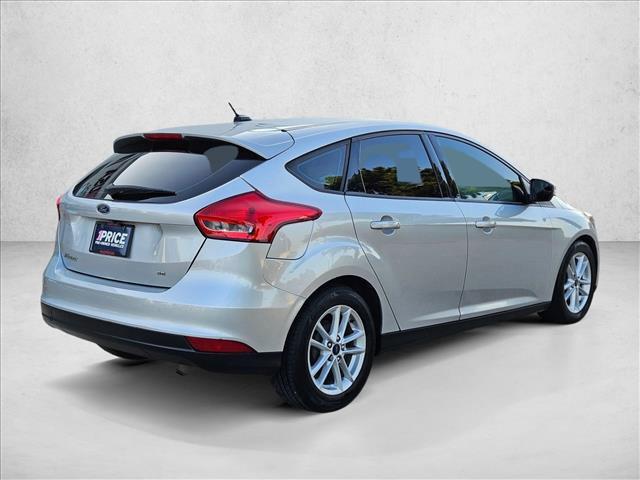 Photo of 2017 Silver/Gray Ford Focus