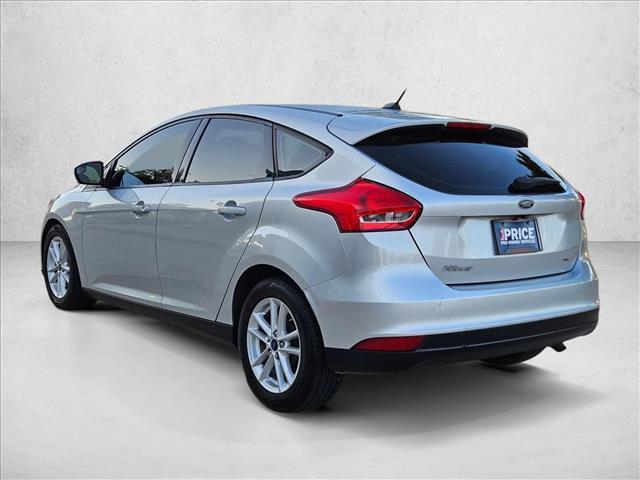 Photo of 2017 Silver/Gray Ford Focus