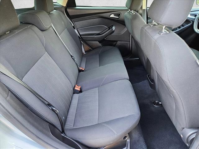 Photo of 2017 Silver/Gray Ford Focus