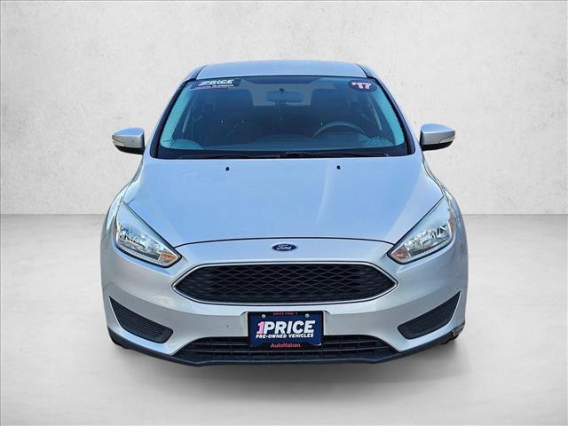 Photo of 2017 Silver/Gray Ford Focus