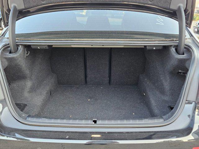 Photo of 2021 Black Sapphire Metallic BMW 530
