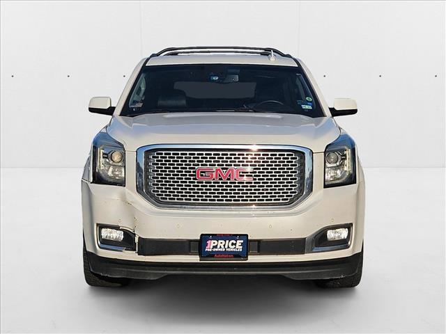 Photo of 2016 White Frost Tricoat GMC Yukon